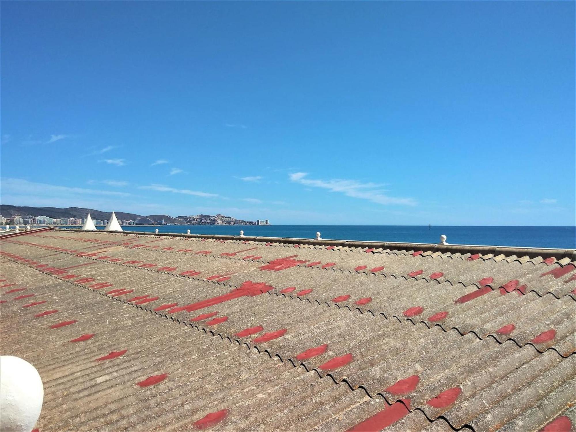 Vacansis Habitaciones De Hostal A Primera Linea De Playa En 쿠엘라 외부 사진